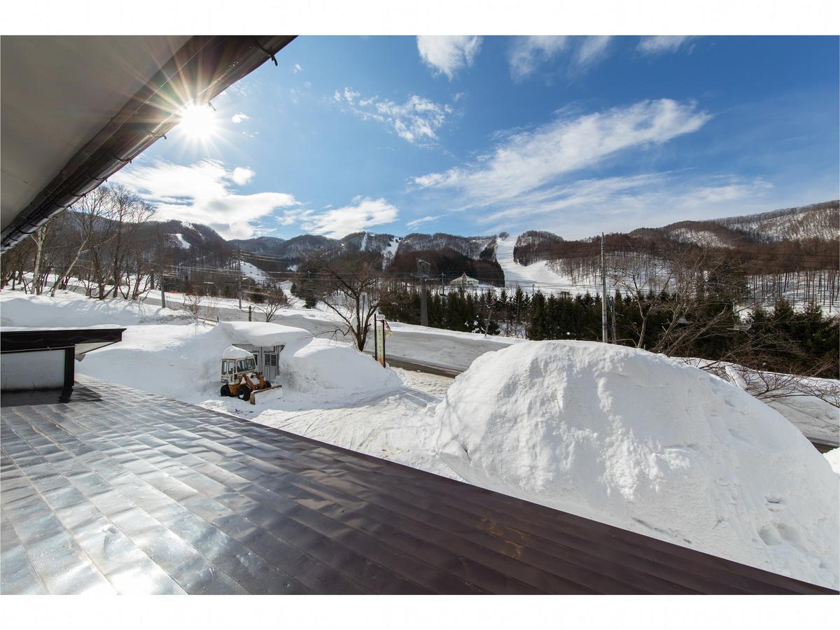 Lodge Uenohara Yamanoie Minakami Exterior foto